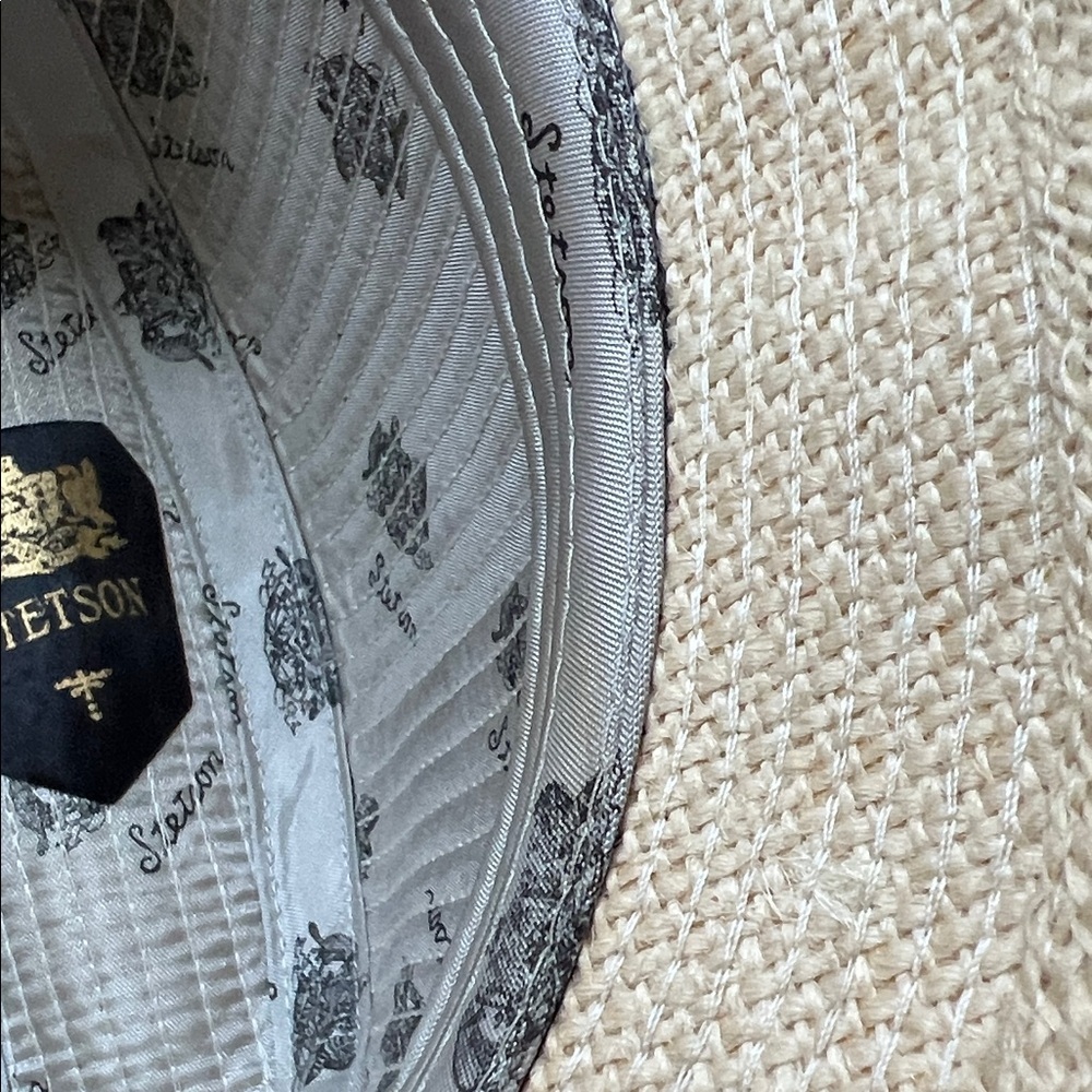 Vintage Stetson Tan Fedora with Black and White Band - Picture 12 of 16